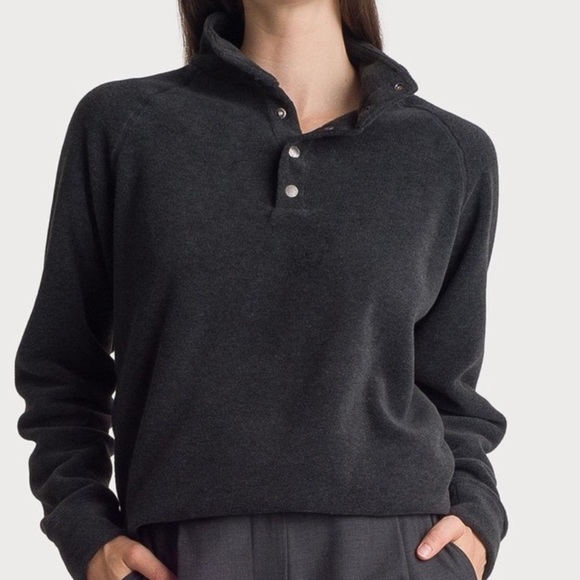 Kit and Ace Chillout Fleece Pullover Small Preowned amazing condition sweater - Picture 8 of 8